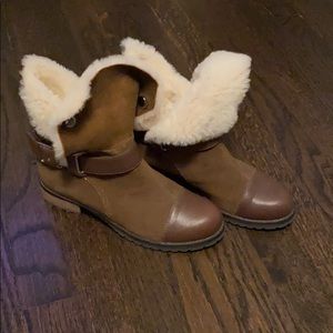 Matt bernson brown shearling boot. Never worn!